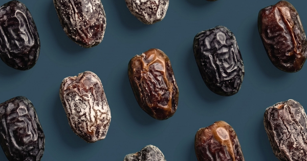 Deglet Noor vs Medjool Dates: What's the Difference?