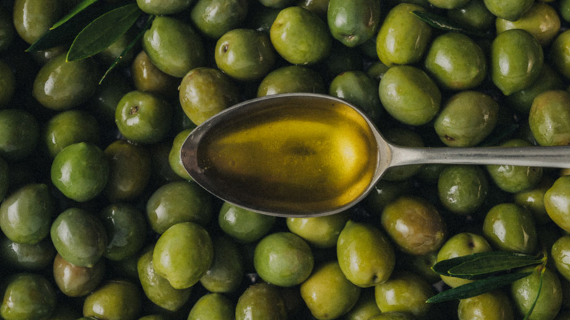 Best Extra Virgin Olive Oil: Your Complete Guide to Choosing Premium Olive Oil