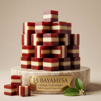 La Bayamesa Crema y Guayaba - Milk Creme & Guava Paste Dessert - 7 oz (198 g)
